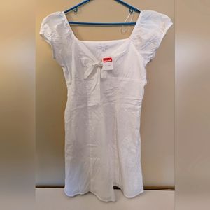 Women's white shoulder top